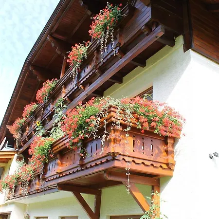 In With Sauna * Tröpolach